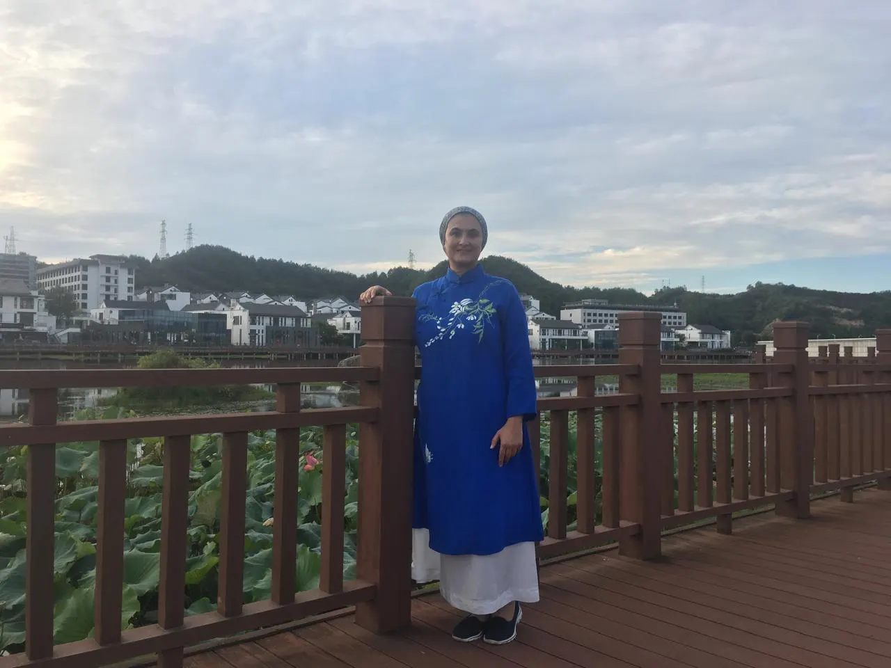 د. هبة في زيارة دراسية في الصين
